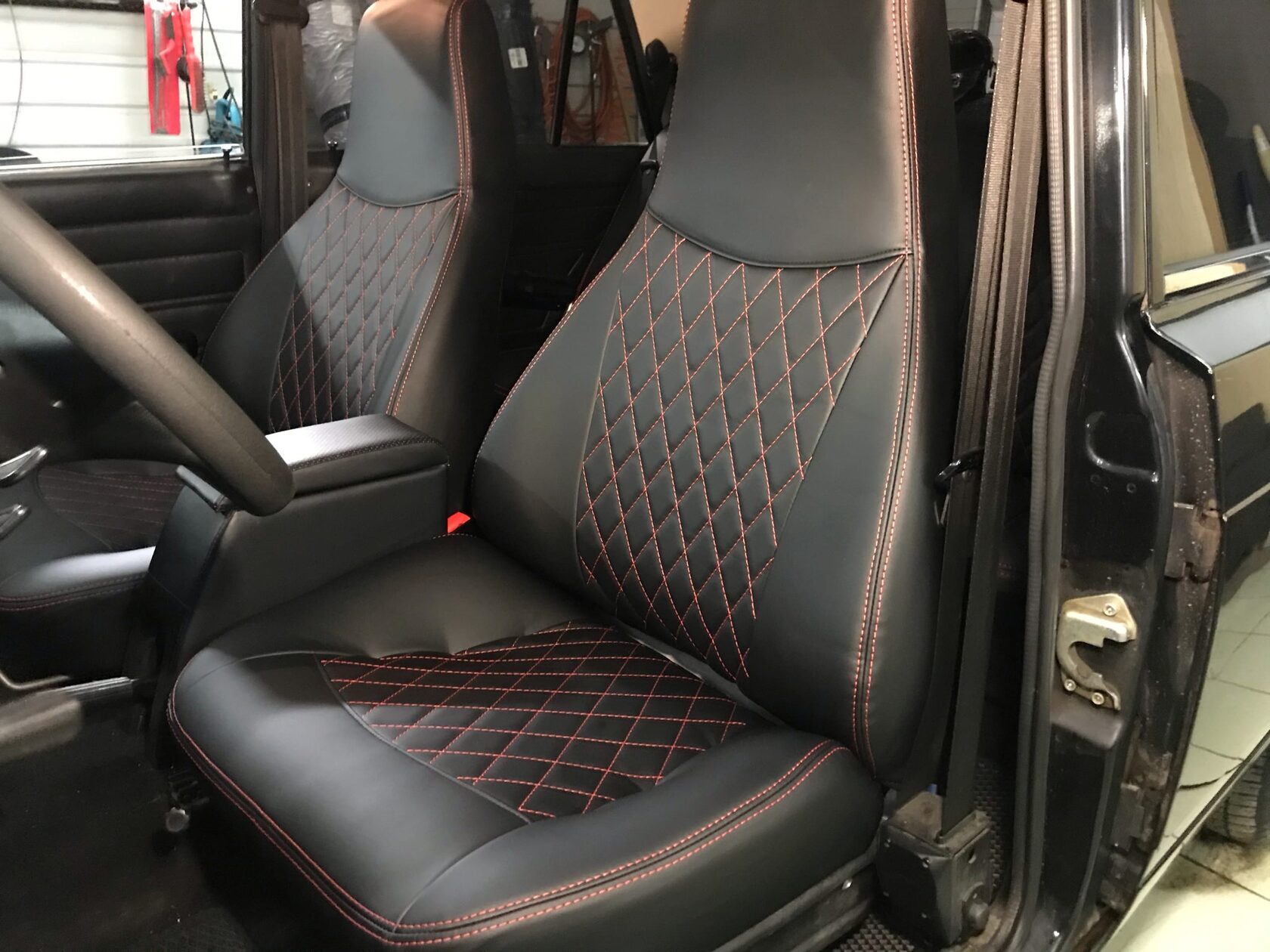Авточехлы LADA 2107