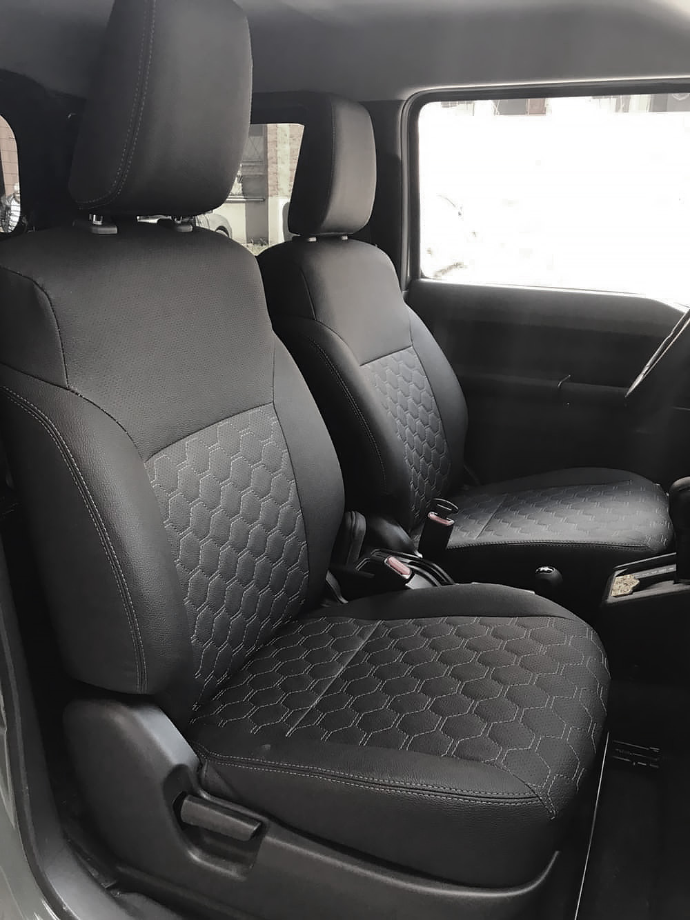 Авточехлы SUZUKI JIMNY